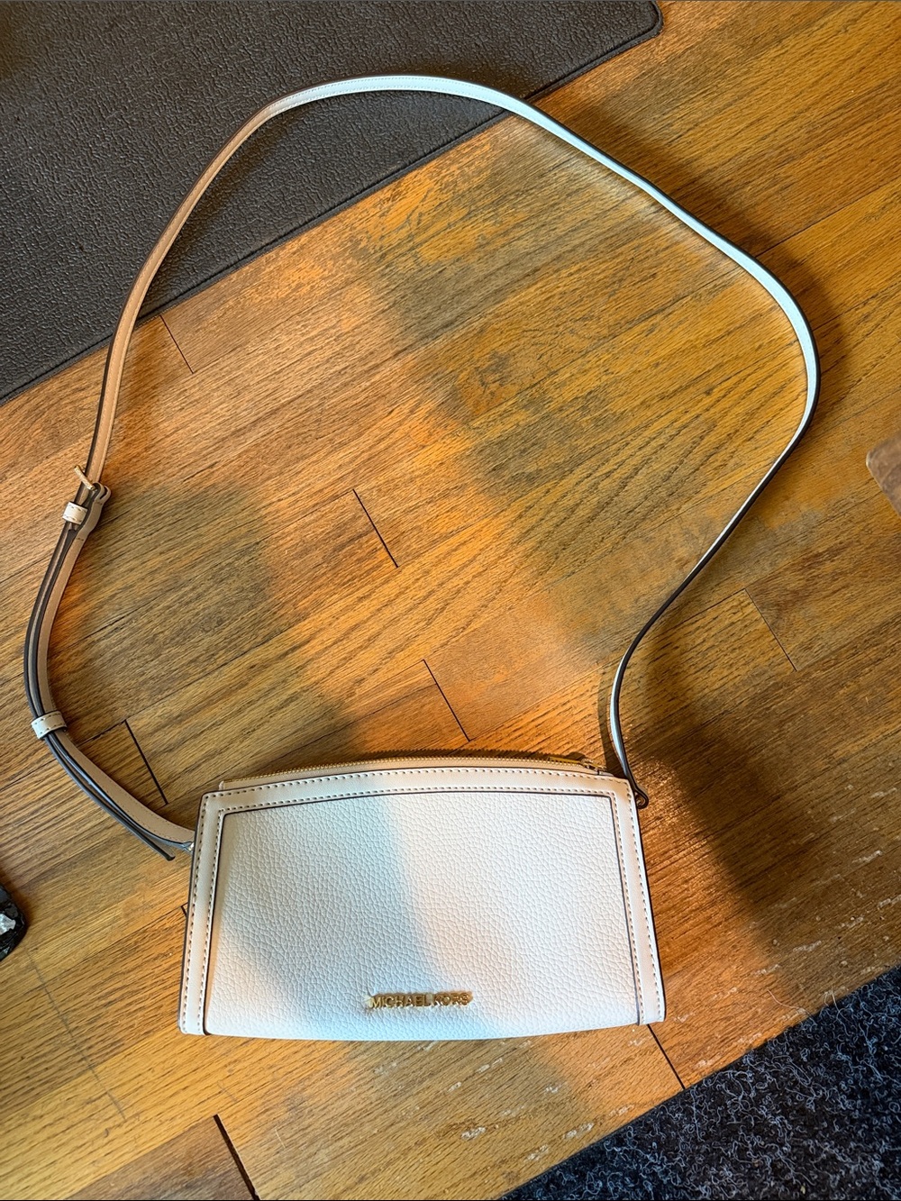 Michael Kors Off White Small Shoulder Purse